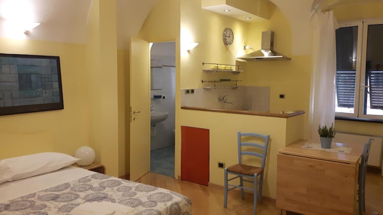 Mae Albenga Suites Exteriér fotografie